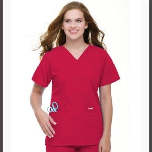 Scrub top Medium. True Red